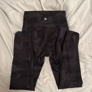 Lululemon wunder train legging